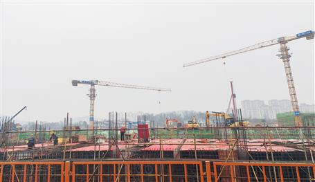 【真抓實(shí)干 奮勇?tīng)?zhēng)先】冶建第十分公司兩個(gè)區(qū)外項(xiàng)目全面復(fù)工復(fù)產(chǎn)